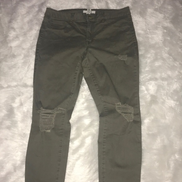 Women’s skinny pant (Olive) - Picture 4 of 4